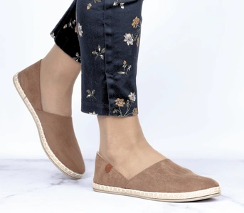 Karmelowe mokasyny damskie espadryle NEWS